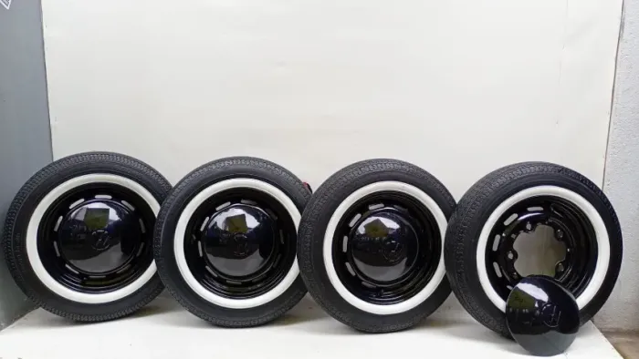 Roda fusca aro 15 Black piano 5 furos