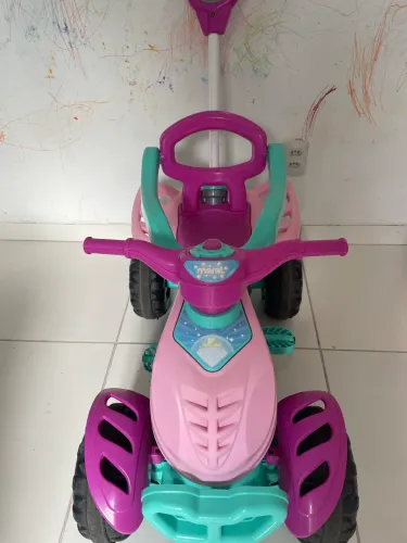 Quadriciclo infantil