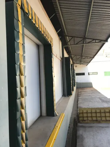 Aluguel de câmara fria e galpão seco valor a combinar