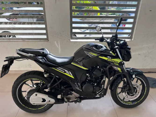 Yamaha fazer 250