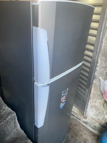 Vendo geladeira