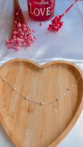 Pulseira de bolinhas