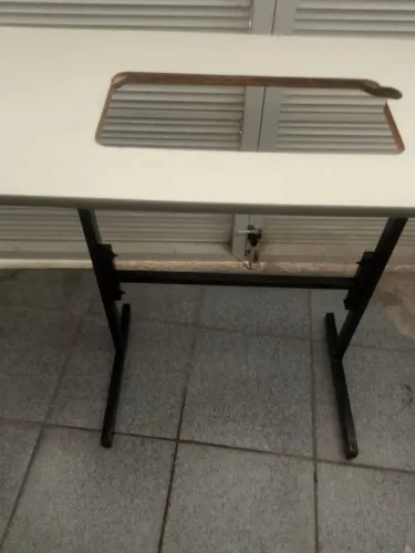 Mesa máquina 230,00