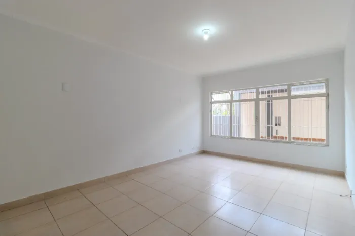 Casa para venda em Vila Império com 3 quartos, 152m²