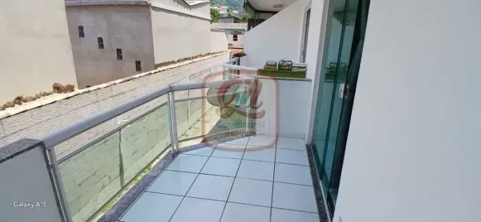 Casa Triplex Geminada em Condomínio fechado - Taquara - Rio de Janeiro - RJ