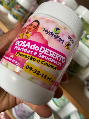 Rosa do deserto, adubos 