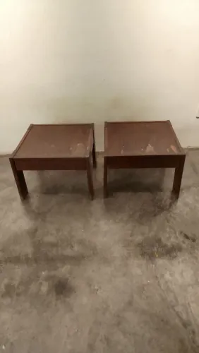 Dupla de Mesas de Apoio com Gaveta - Estilo Antigo