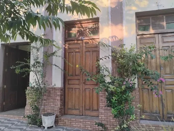 Ampla Casa de 2 Pavimentos (4 Quartos) no Centro de Corumbá - Rua Antônio Maria Coelho