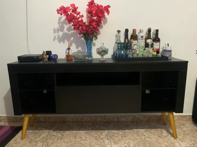 * ?Rack Preto Estilo Retrô - Novíssimo, Apenas 1 Mês de Uso