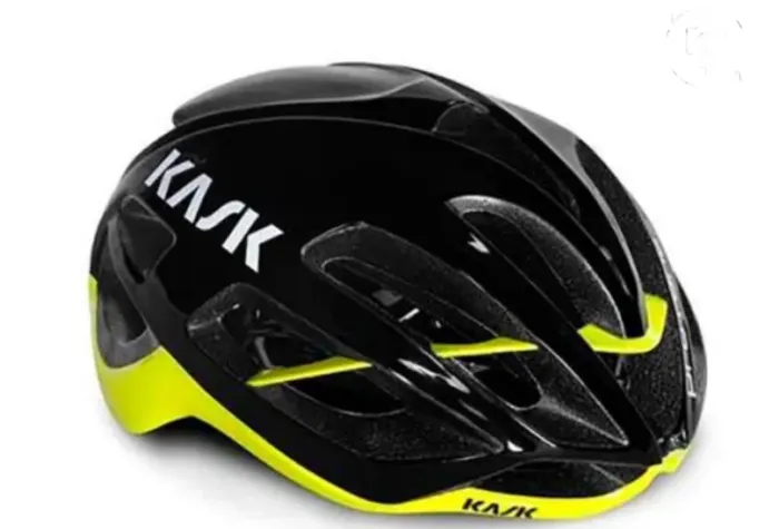 Capacete giro Oakley abus novos originais 500,00