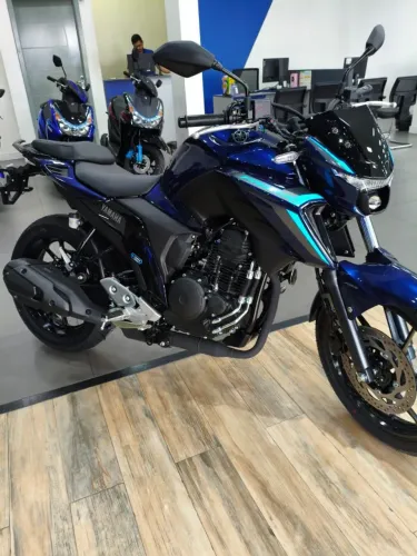 Fazer FZ25 Connected 2026 | Emplacamento Grátis