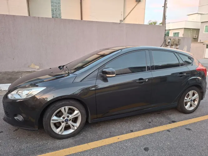 Ford Focus 1.6 S/1.6 SE Flex 16V 5P AUT 2014