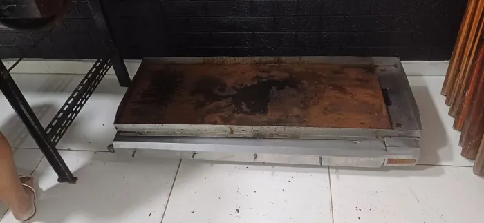 Chapa a gas para lanchonete