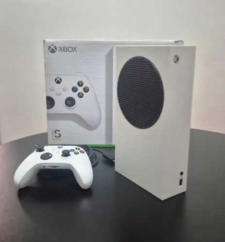 ? Xbox Series S 512GB ? Estado de novo!