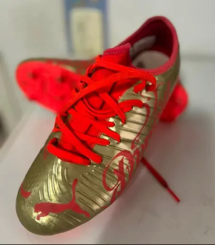 Chuteira Puma Neymar JR