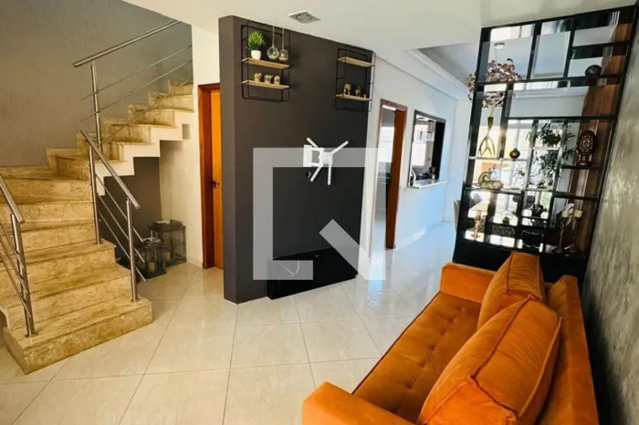 Casa à Venda - Jardim Itu-Sabará, 3 Quartos, 240 m2