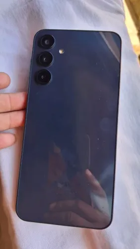 Vendo um Samsung A16 ,top de linha...