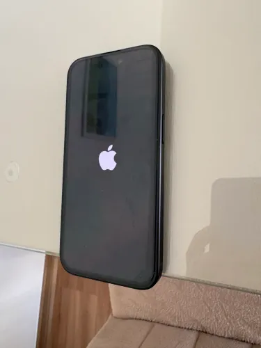iPhone 15- 128gb Preto