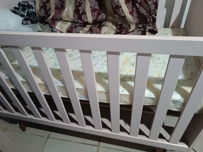 Vendo berço novo