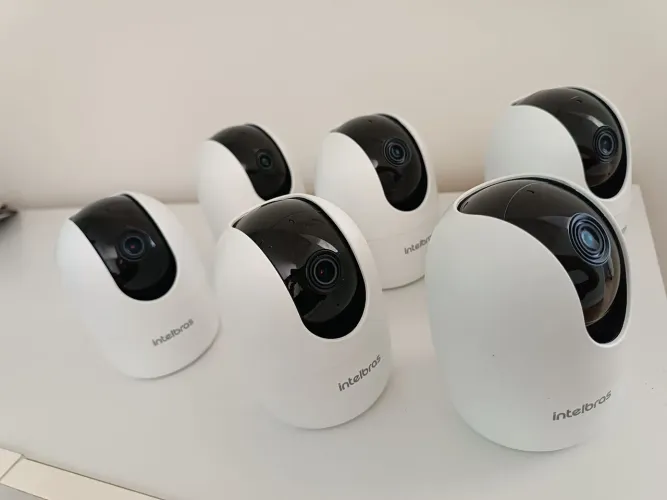 Kit 6 Câmeras Intelbras IM4 C