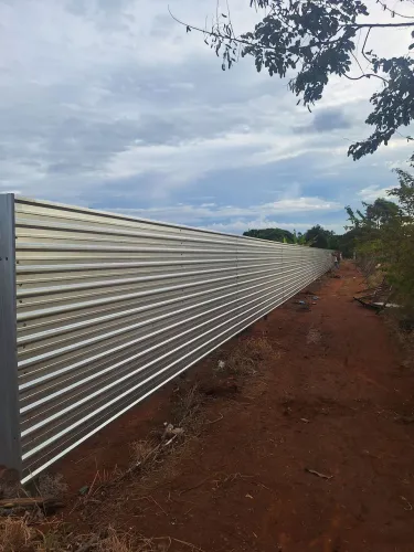Tapume entregamos instalado 