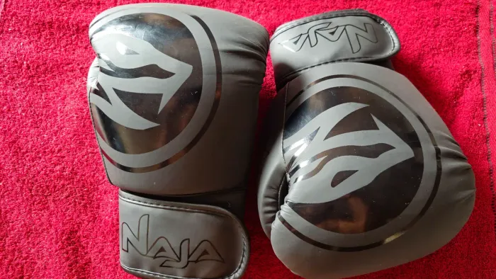 Luvas Muay Thai/Boxe.