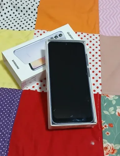 Samsung Galaxy A05 128GB / 6GB RAM - Seminovo