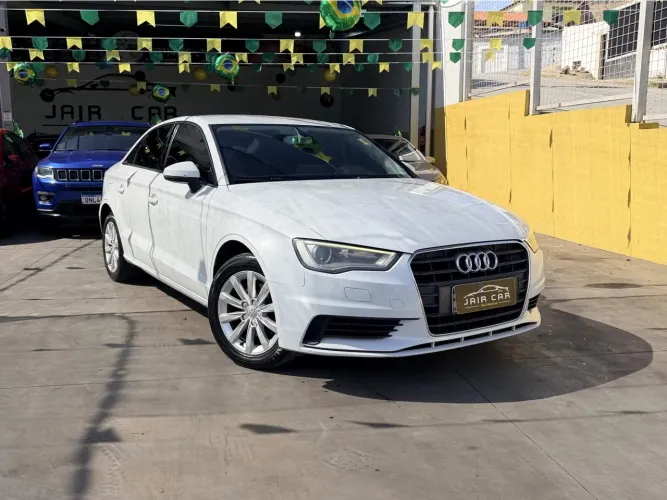 Audi A3 Sedan 1.4 TFSI Flex Tiptronic 4P 2015