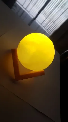 Luminárias de lua a pilha