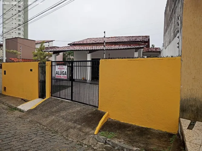 Casa para Locação em Natal, Ponta Negra, 3 dormitórios, 1 suíte, 2 banheiros, 2 vagas