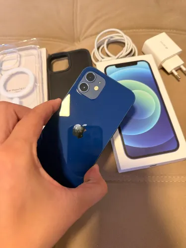 iPhone 12 - 128 GB