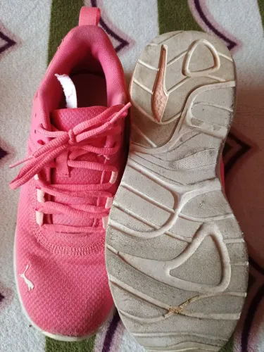 Tênis puma original semi novo