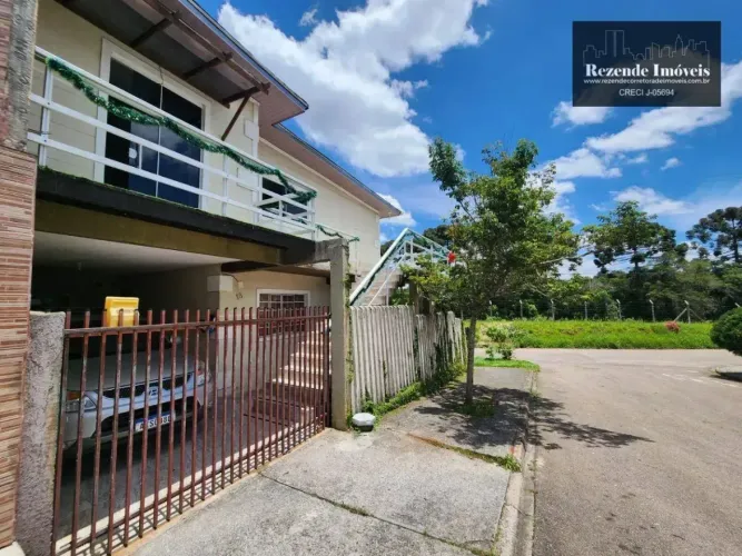 Sobrado com 6 dormitórios à venda, 240 m² por R$ 598.000,00 - Augusta - Curitiba/PR