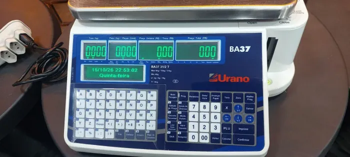 Vendo Balança Urano BA37