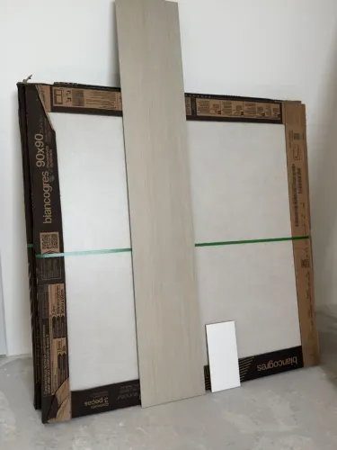 Porcelanato biancogres cemento neebia 90x90 despego