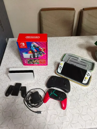 Nintendo switch OLED Desbloqueado