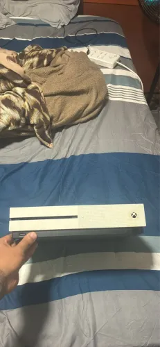 Xbox one S 1 TB