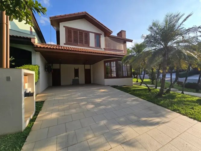Linda casa para locação no condomínio Alphaville residencial 3 em Santana de Parnaiba - SP
