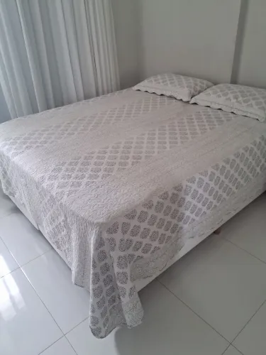 Cama Queen