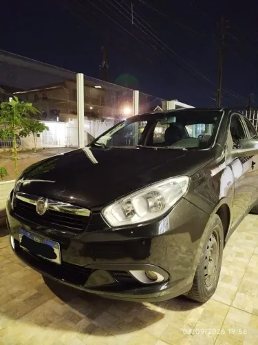 Fiat Grand Siena Attrac. 1.4 EVO F.flex 8V 2013