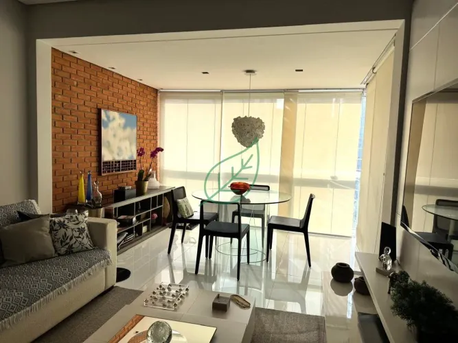 Apartamento à venda, 2 dormitórios, 62 m², Itaim Bibi
