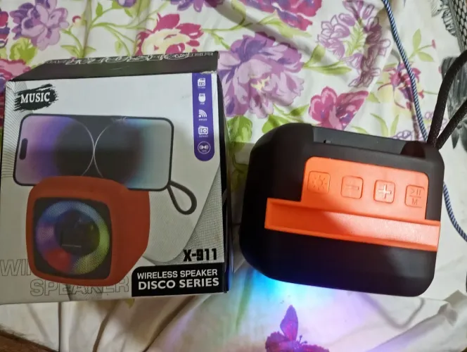 Vendo rádio com bluetooth novo
