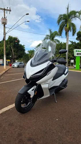 Scooter Zontes 350e Ano 2026 na Garantia