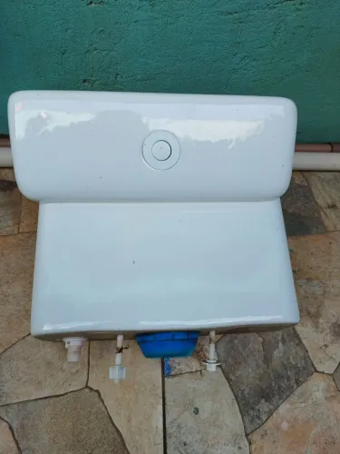 Caixa Sanitária Acoplada