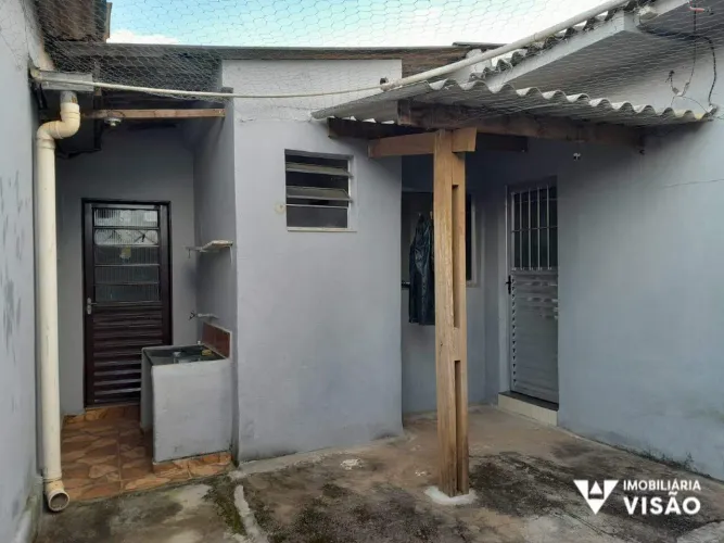 EDÍCULA PARA LOCAÇÃO 02 QUARTOS, ÁREA DE SERVIÇO NO BAIRRO BOA VISTA