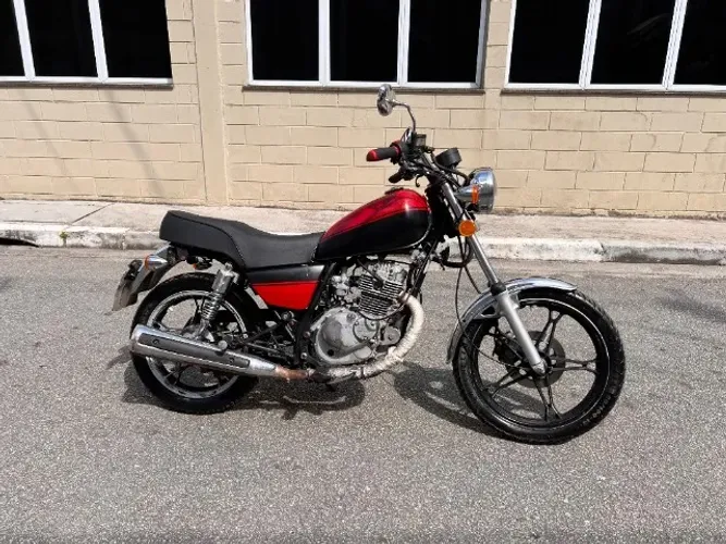 INTRUDER 125 SUZUKI VERMELHA CUSTOM 2013