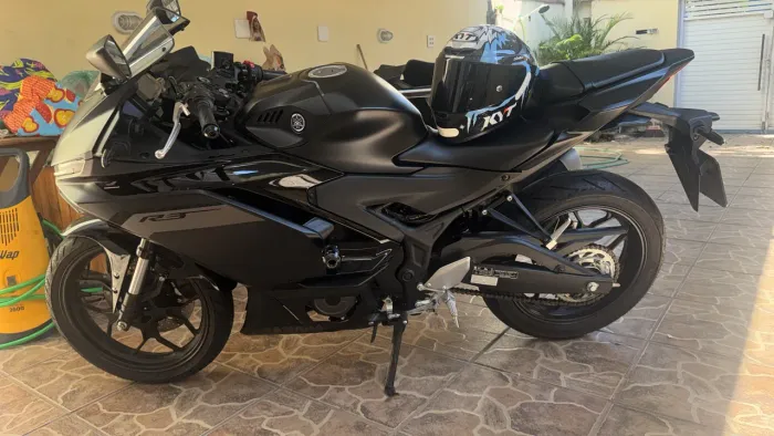 R3
