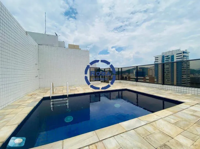 Cobertura Duplex 1 quadra e meia da Praia, com piscina e área de lazer no prédio para conf