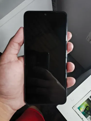 POCO X5 5G - 8GB RAM / 256GB
