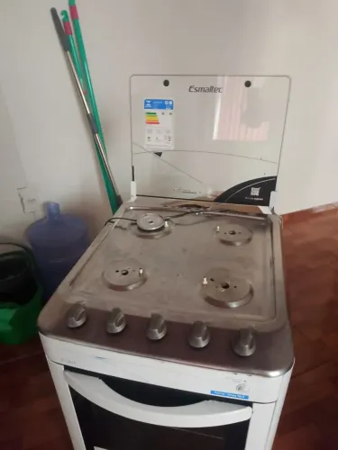 Vende se fogão 4 bocas novo